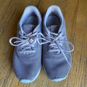 Nike Tanjun Women's Athletic Shoes